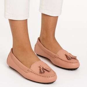 Talbots Barbiecore Pink Leather Driving Tassel Moccasins  Flexible  Sole Sz: 7.5
